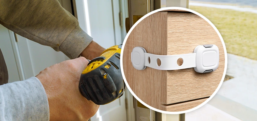 Childproof Sliding Door Locks in Lakeland Village, CA